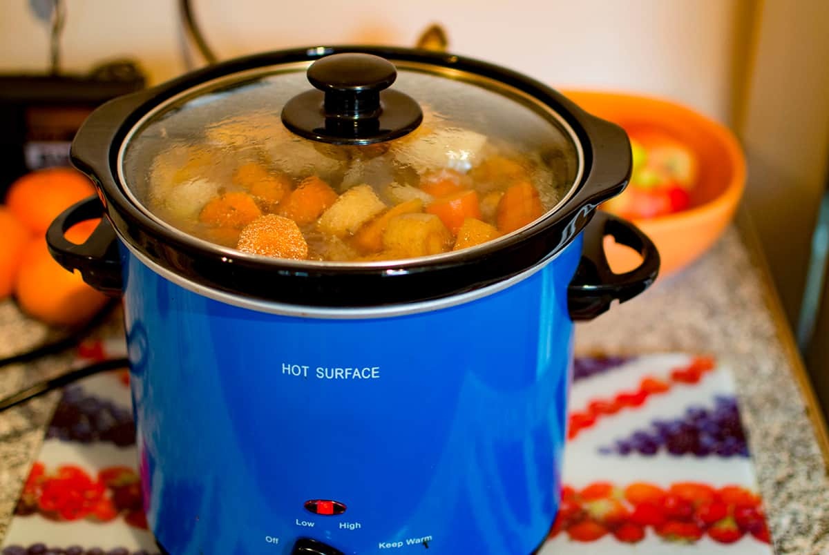 Unleash Culinary Simplicity: Your Guide to the Easy Slow Cooker
